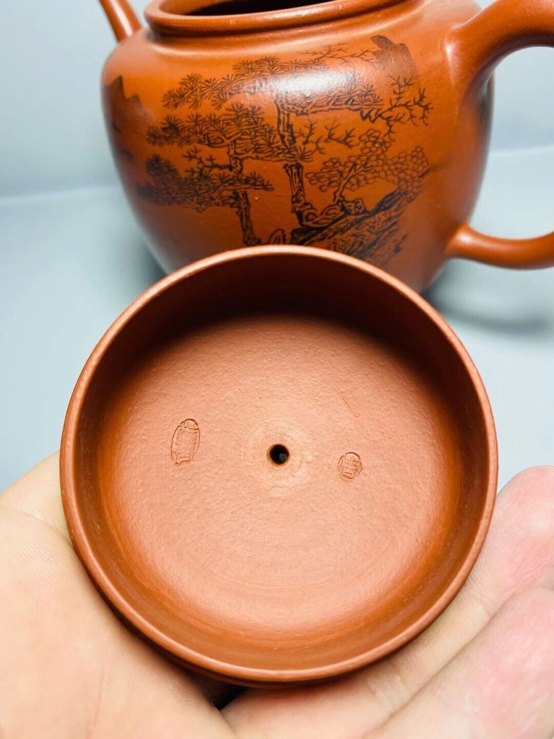 Chinese Yixing Zisha Clay Handmade Exquisite Teapot (全手工山水画 底款:周桂珍)