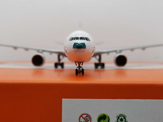1:400 JC Wings DRAGONAIR AIRBUS A330-300 Passenger Airplane Diecast Model