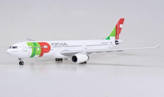 1:135 47CM TAP PORTUGAL AIRBUS A330 Passenger Airplane Landing Gear Resin Model