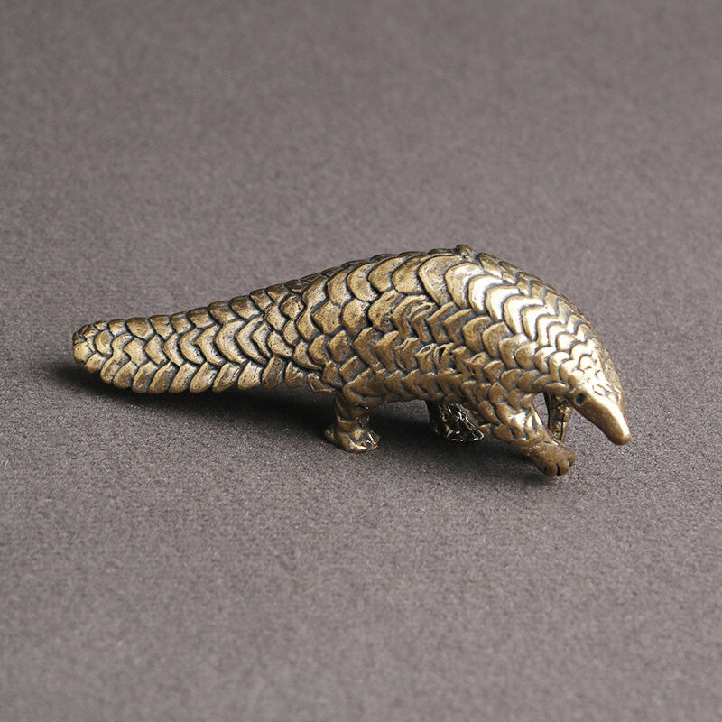 Brass Pangolin Table Top Ornament Animal Micro-Carved Tea Pet Decoration Antique