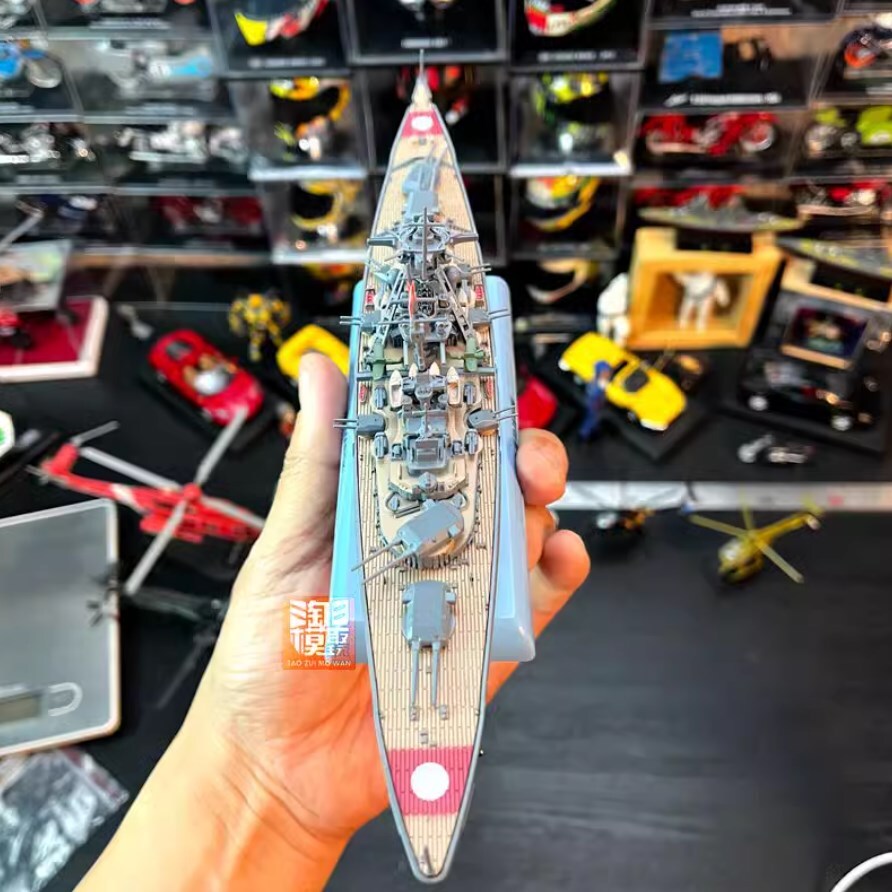 1/1000 German Navy KMS Bismarck battleship warship model