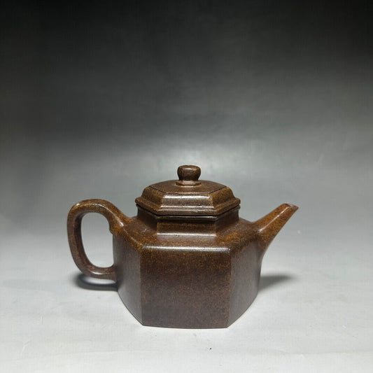 Chinese Yixing Zisha Clay Handmade Exquisite Teapot (六方 底款:吴雲根)