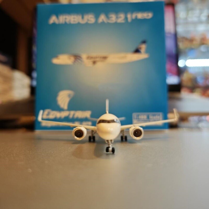 1:400 Phoenix EgyptAir AIRBUS A321neo Passenger Airplane Diecast Aircraft Model