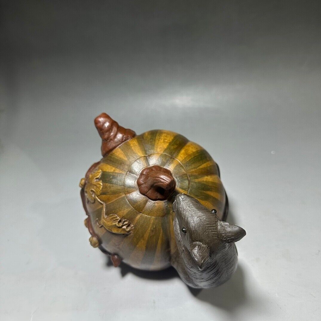 Chinese Yixing Zisha Clay Handmade Exquisite Teapot (五谷丰登 底款:蒋蓉)