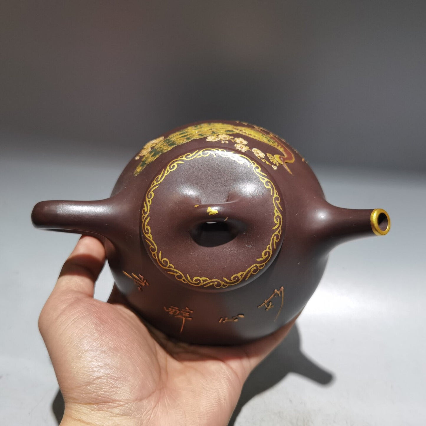 Chinese Yixing Zisha Clay Handmade Exquisite Teapot(描金石瓢壶 底款:周桂珍)