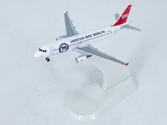 1:500 InFlight LTU AIRBUS A320 Passenger Plane Aircraft Diecast Airplane Model