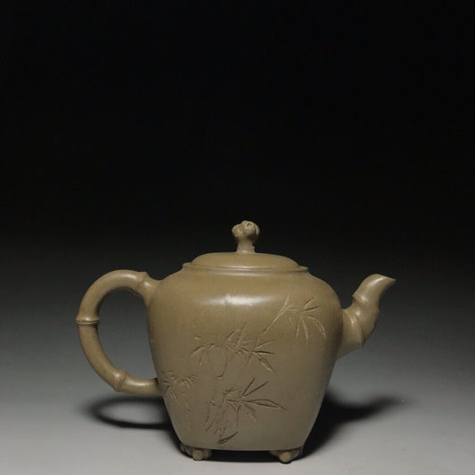 Chinese Yixing Zisha Clay Handmade Exquisite Teapot(:湖石 底款:朱可心)
