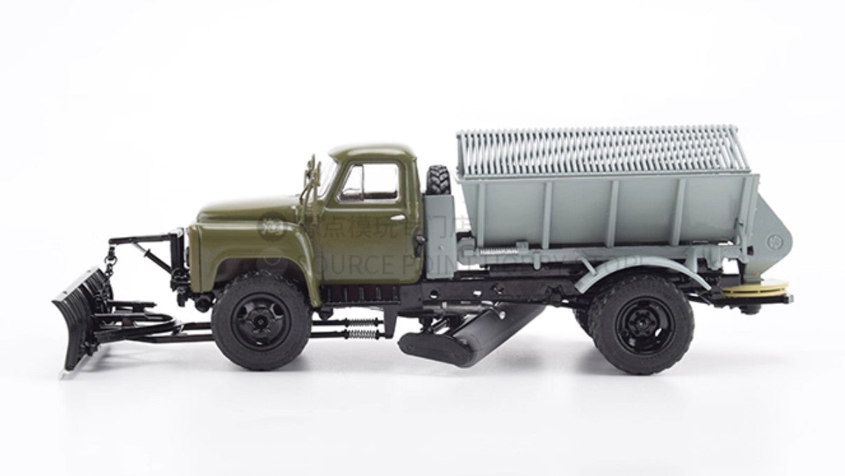 1:43 SSM PR-53(52) Sand Speader Snowplow Snow Removal Vehicle Diecast Model