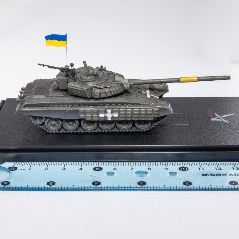 1:72 ARTISAN Ukraine T-72 Main Battle Tanks Plastic Diecast Military Armor Model