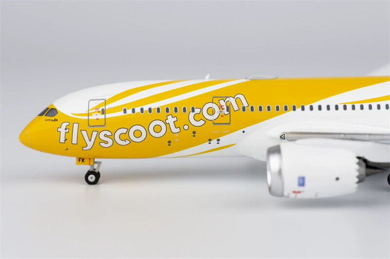 NG Models Scoot for BOEING B787-8 9V-OFK flyscoot DREAMLINER 1/400 Plane Model