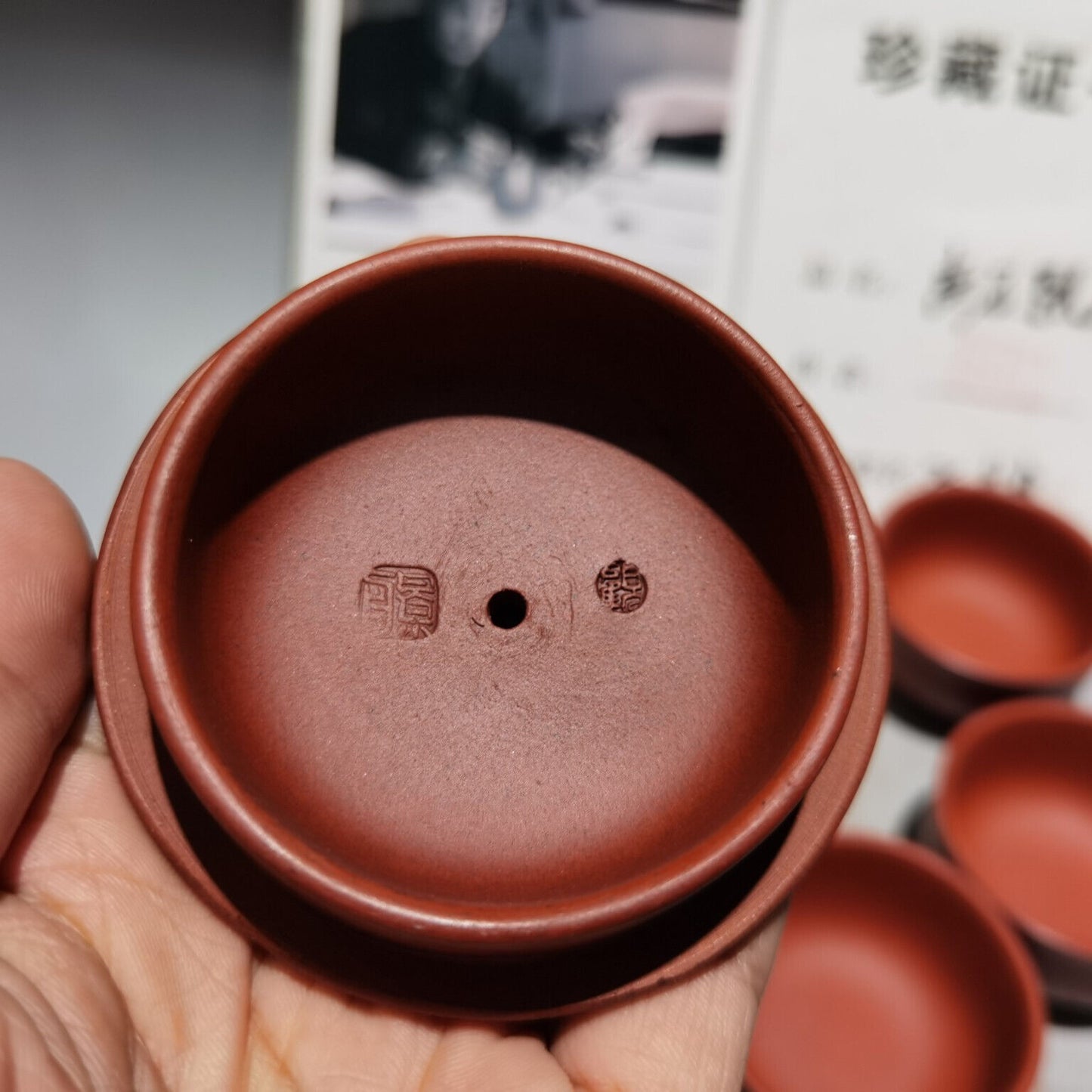 Chinese Yixing Zisha Clay Handmade Exquisite Teapot(刻字石瓢套壶 低款:顾景舟)