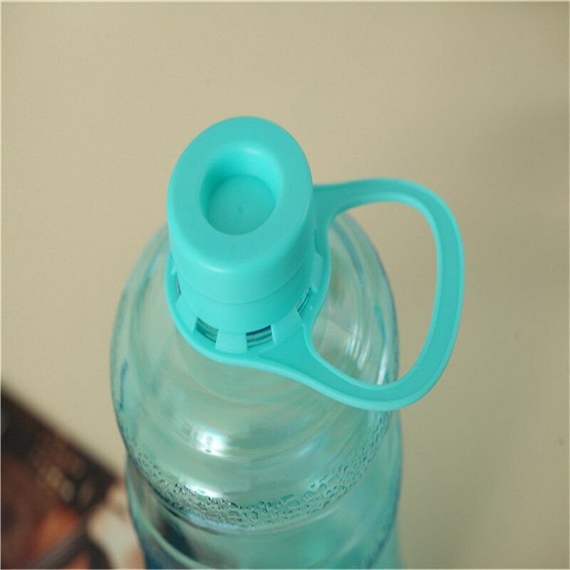 Portable Plastic Bottled Water Bottle Outdoor Drinking Bottle Drinkware Readily