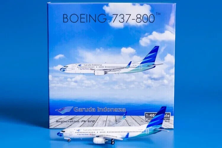 1:400 Phoenix Garuda Indonesia BOEING 737-800 Passenger Airplane Diecast Model