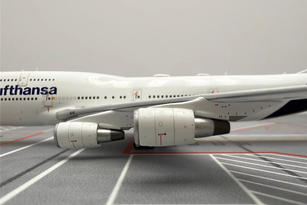 1:400 YY Wings Lufthansa BOEING 747-400 Passenger Aircraft Diecast Plane Model