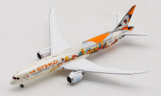 JC Wings Etihad Airways FROM ABU DHABI B787-9 A6-BLH Flaps Down 1:400 model