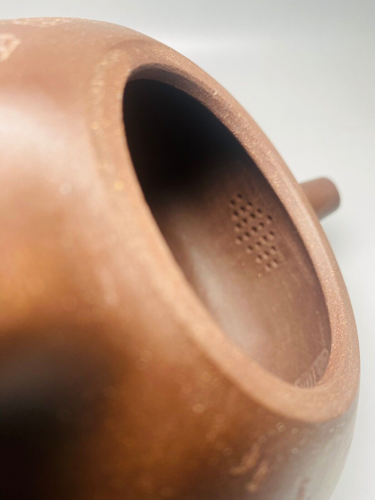 Chinese Yixing Zisha Clay Handmade Exquisite Teapot (六方刻字石瓢 底款:曼稀陶艺顾景舟)