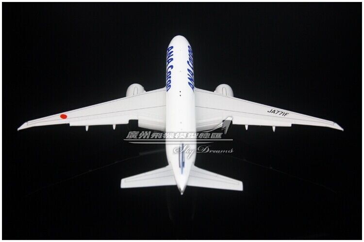 1:400 JC WINGS ANA Cargo BOEING 777-200F Airfreighter Diecast Flap Down Model
