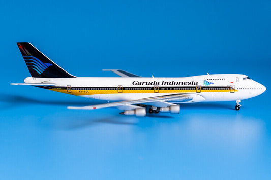 1:400 JC Wings Garuda Indonesia BOEING 747-400 Passenger Airplane Diecast Model
