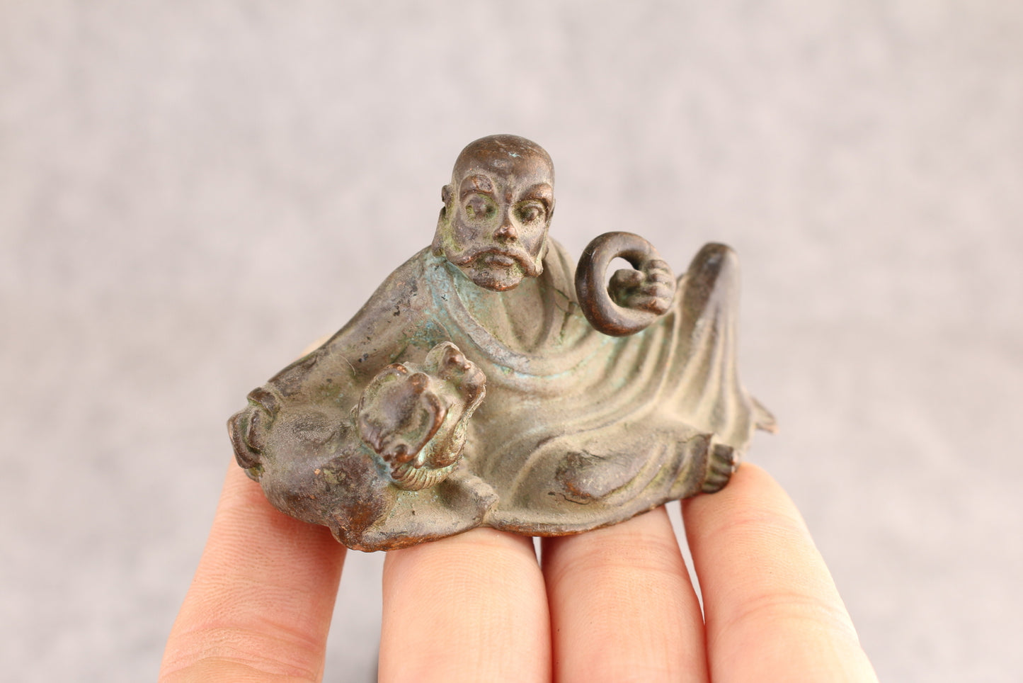 Chinese tibet buddha blessing arhat Figure statue rare bronze temple tea pet