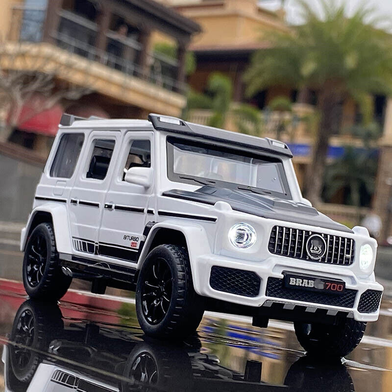 1:32 Mercedes-Benz Brabus G Wagon G700 G65 SUV Diecast Model Car Metal Vehicle