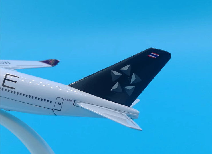 16cm Thai Star Alliance Boeing 747-400 Passenger Airplane Diecast Plane Model
