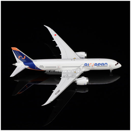 1:400 JC Wings AIR JAPAN BOEING 787-8 Passenger Airplane Diecast Aircraft Model