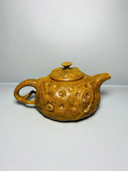 Chinese Yixing Zisha Clay Handmade Exquisite Teapot (灵芝供春壶 底款:陈鸣远)