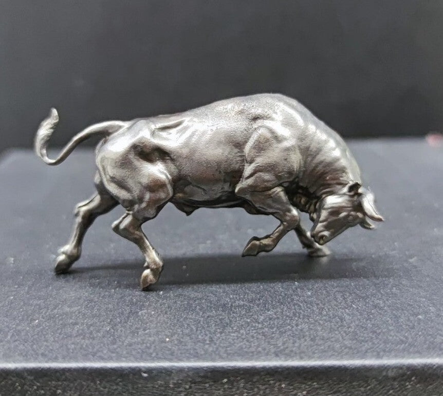 Solid Black Brass Bull Statue Animal Artwork Collection Table Decor
