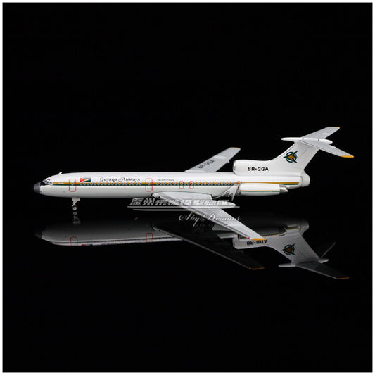 1:400 Phoenix Guyana Airways Tupolev Tu-154M Passenger Airplane Diecast Model