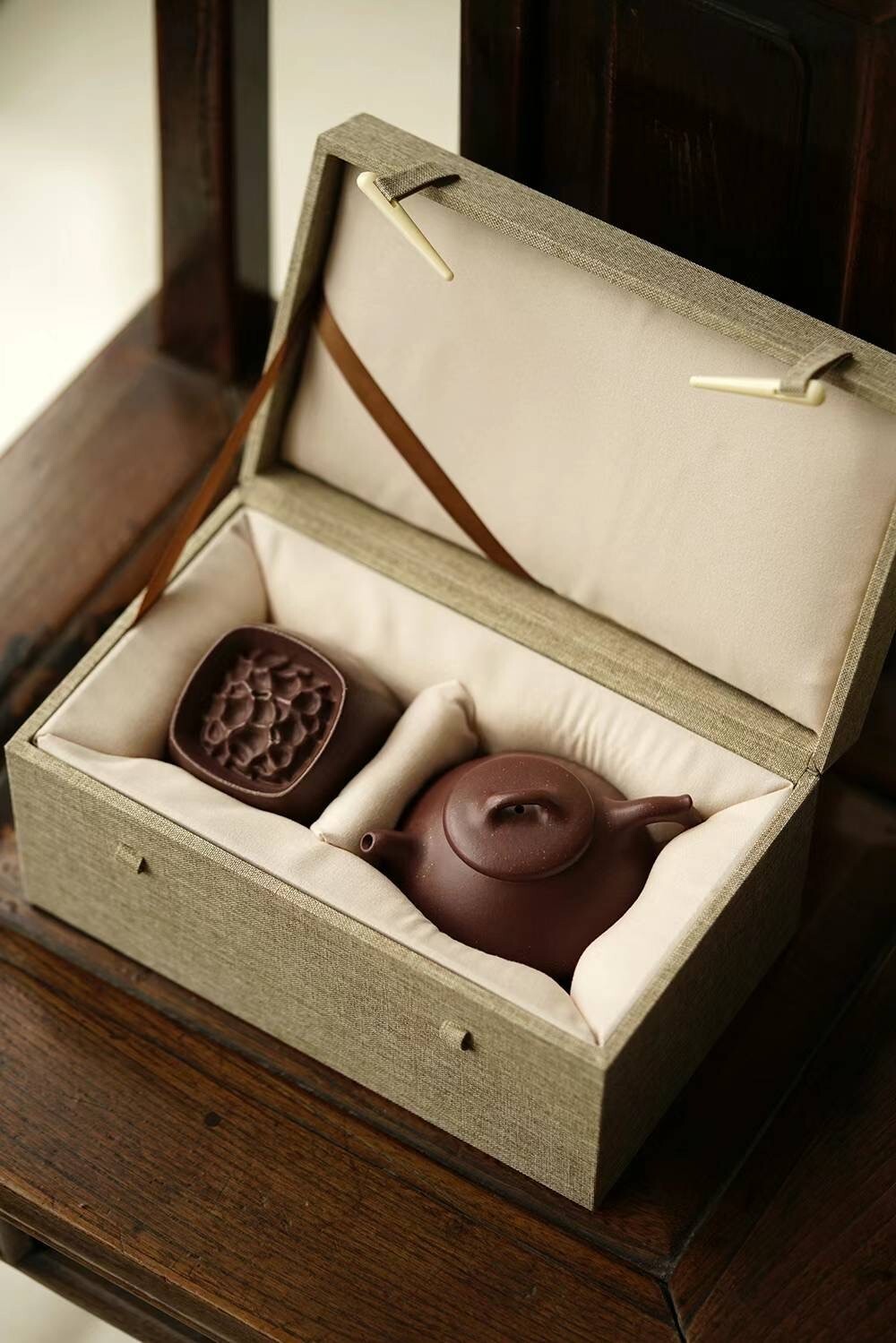 2pcs of one set Chinese Yixing Purple Clay Teapot NaPiao Zisha Handmade Hu