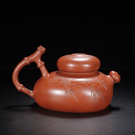 Chinese Yixing Zisha Clay Handmade Exquisite Teapot (胸有成竹 底款:朱可心)
