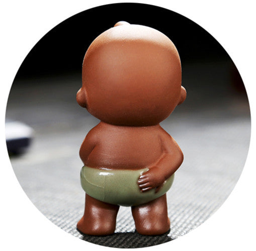 Chinese Small Monk Pee Doll Water Squirt Tea Pet Ceramic Purple Clay Tea Play