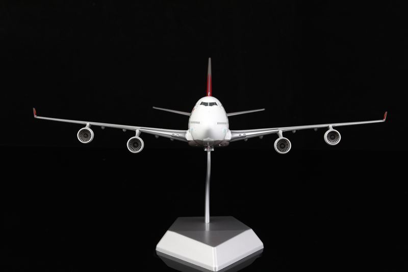 1:200 35CM SQ Wings ASIANA AIRLINES BOEING 747-400 Airplane Diecast Plane Model