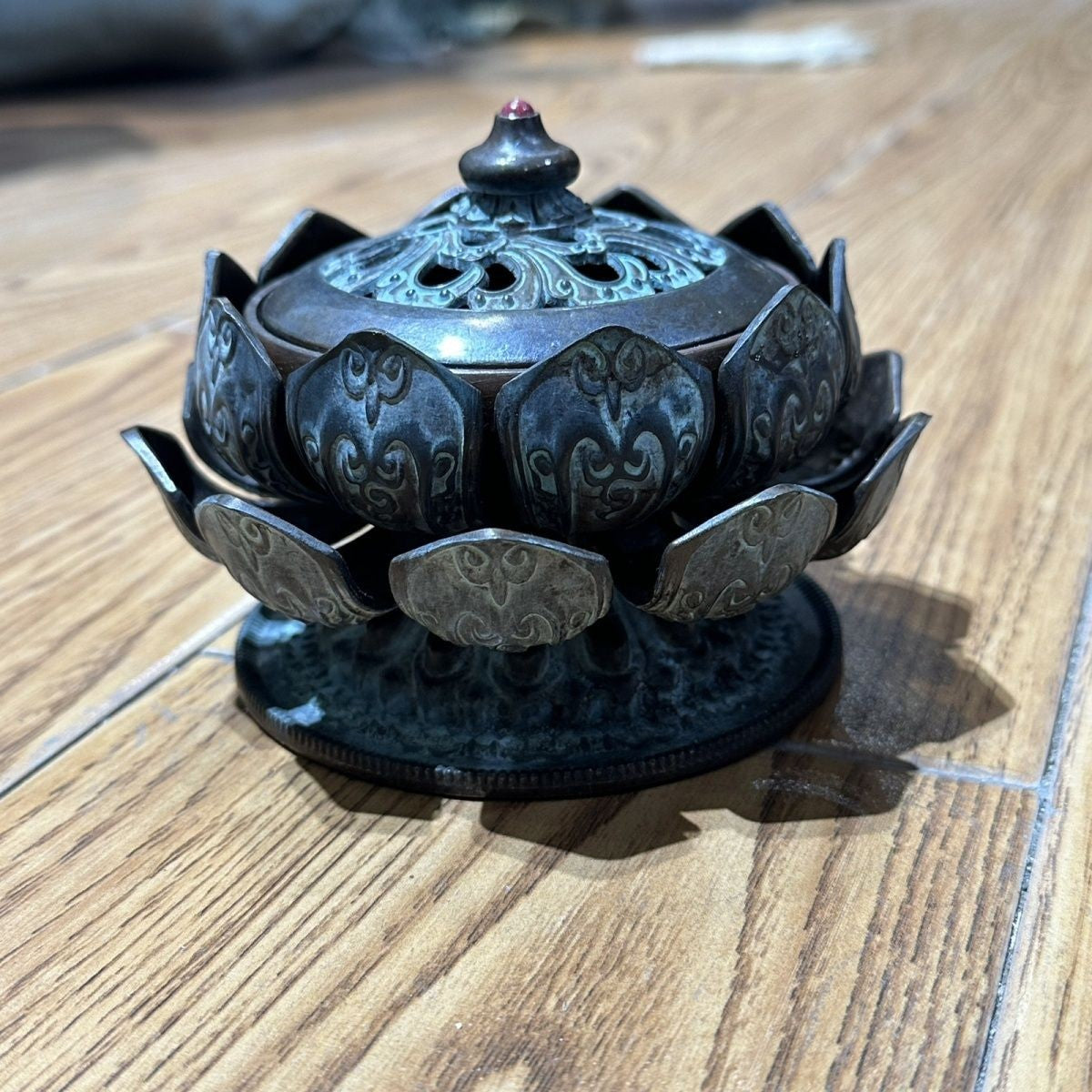 Antique Bronze Lotus Incense Burner Wide Buddhist Censer For Home Tea Ceremony