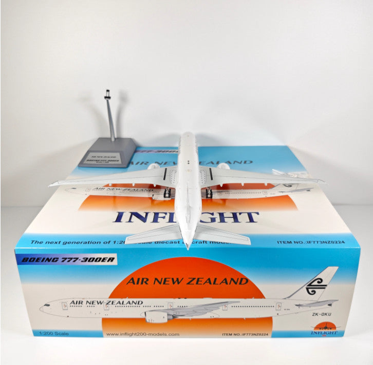 1:200 InFlight Air New Zealand B777-300ER ZK-OKU Airplane Diecast Plane Model