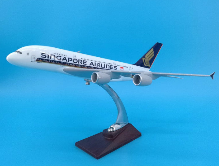 36CM SINGAPORE AIRLINES AIRBUS A380 Passenger Aircraft Resin Airplane Model