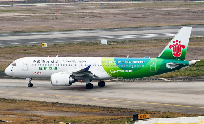 1:400 Phoenix China Southern Comac C919 Airplane Diecast Aircraft Plane Model