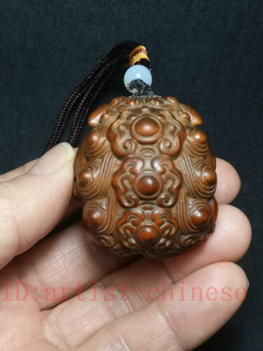 Chinese boxwood hand carved vivid lion Figure statue netsuke collectable gift
