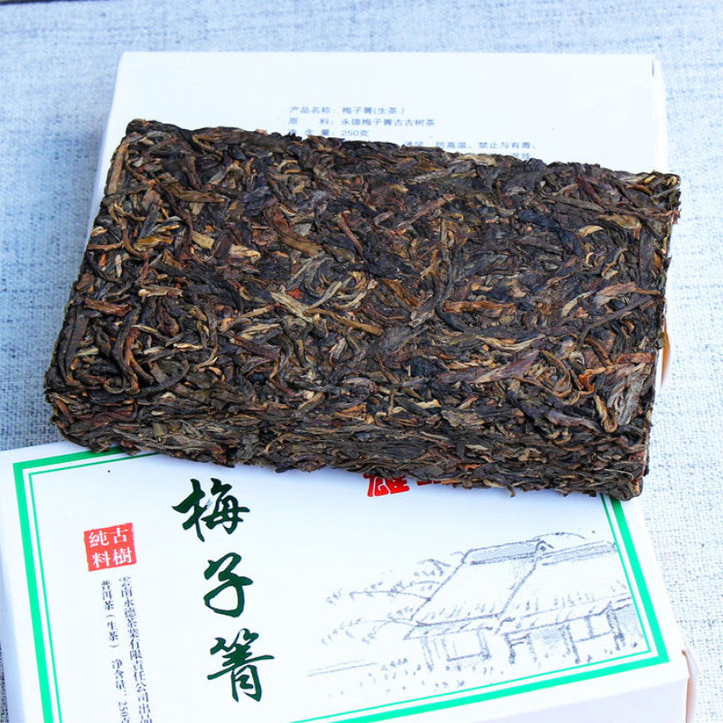 250g Yunnan Meiziqing Puerh Raw Tea Brick Old Tree Pu'er Green Tea