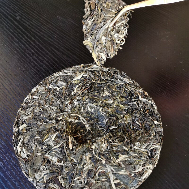 357g Natural Organic Arbor Pu'er Tea Top Yiwuqingbing Health Care Pu'er Cha Tea