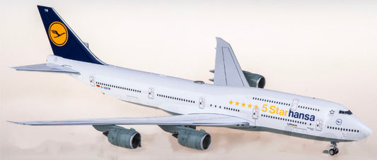 1:200 SQ Wings Lufthansa Boeing 747-8 Passenger Airplane Diecast Plane Model
