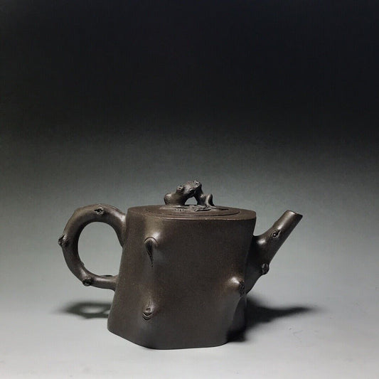 Chinese Yixing Zisha Clay Handmade Exquisite Teapot (梅韵 底款:汪寅仙)