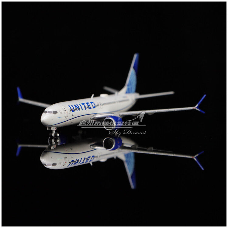 1:400 GeminiJets UNITED BOEING 737 MAX 9 Passenger Airplane Diecast Plane Model