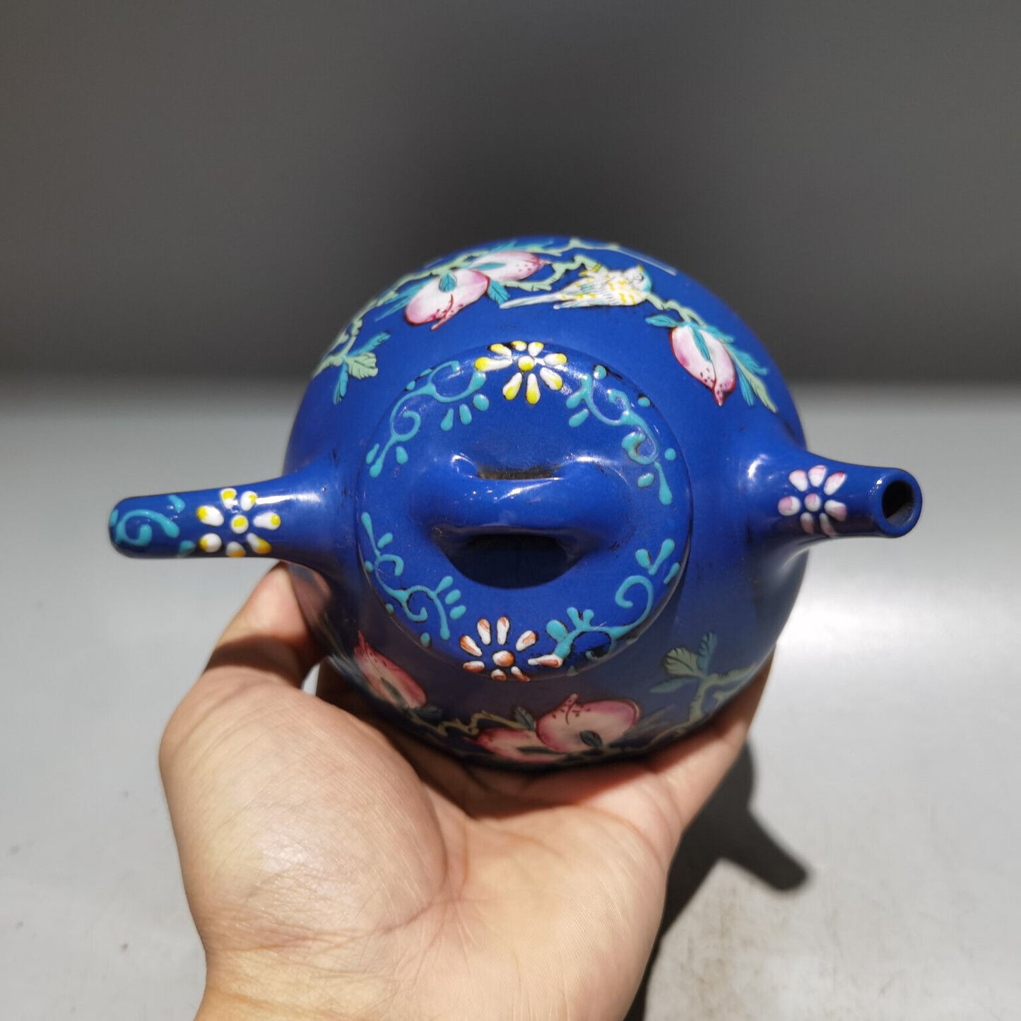 Chinese Yixing Zisha Clay Handmade Exquisite Teapot(珐琅彩石瓢壶 底款:王根锁)