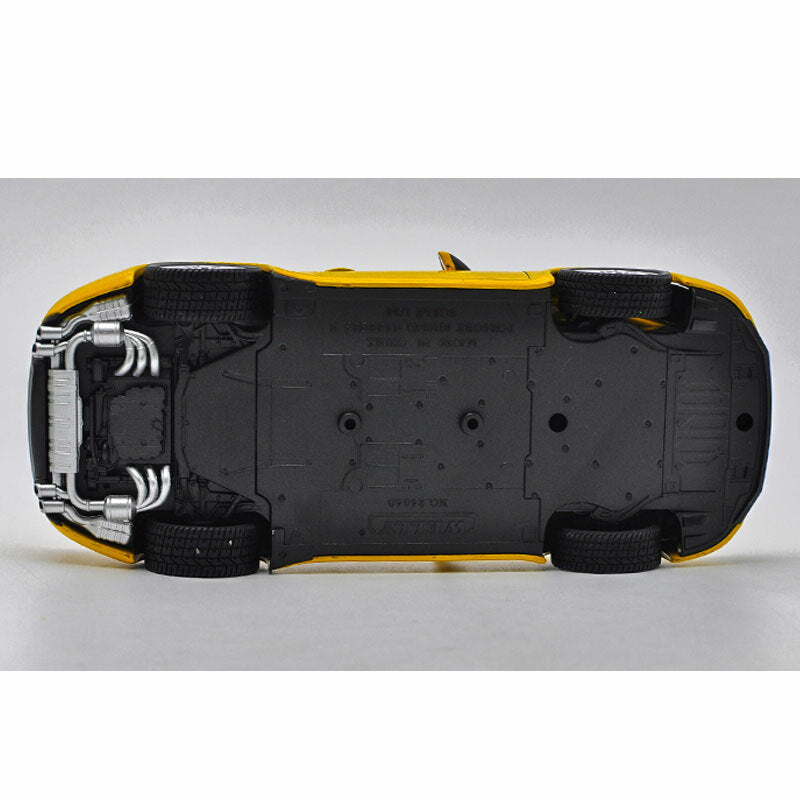 1/24 Scale Porsche 911 Carrera S Model Car Diecast Collection for Mens Yellow