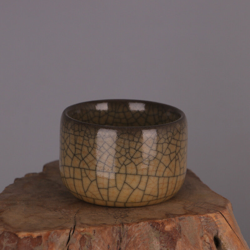 2.8" Collection Chinese Song Porcelain Ge Kiln Yellow Glaze Gold Wire Cup