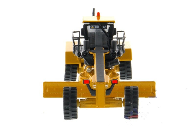 1:125 DM 24M Motor Grader Construction Vehicles Equipment Machine Diecast Model