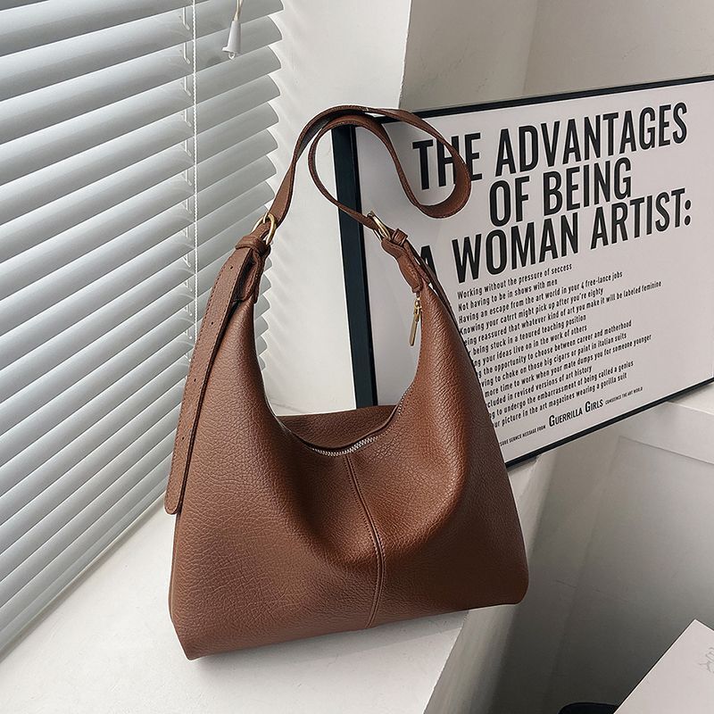 Single Shoulder Bag Fashionable Bag Solid Color Leather Single Shoulder Bag 1 PC