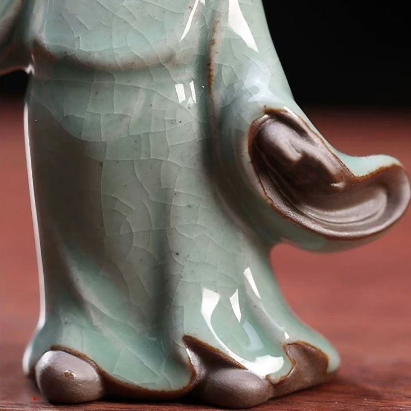 Li Bai Ceramic Ornament Ge Kiln Tea Pet Zen Figure Tea Table Decor