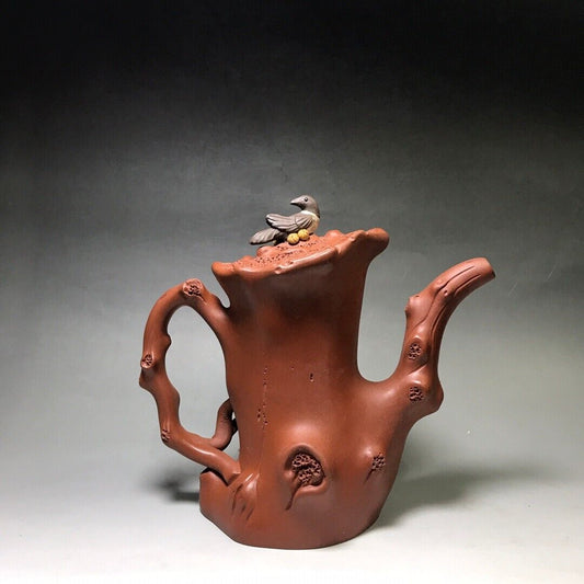 Chinese Yixing Zisha Clay Handmade Exquisite Teapot (曲壶 【底款】汪寅仙)